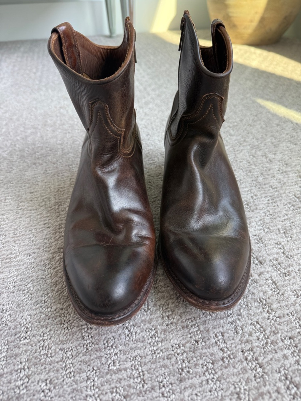 Frye Women’s Brown Leather Zip Ankle Boots - Picture 5 of 6
